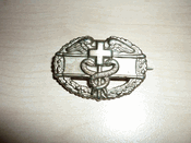 US Army Metal Combat Medic Badge Insignia US Army Metal Combat Medic Badge Insignia